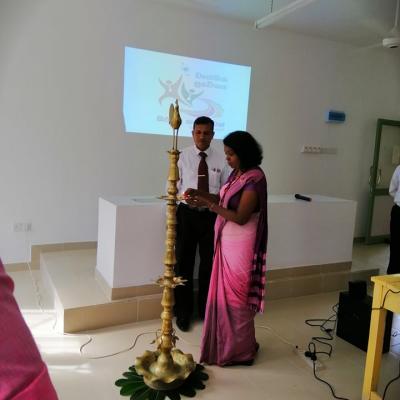 13 වසරක සහතික කරන ලද අධ්‍යාපනය සමාරම්භය 